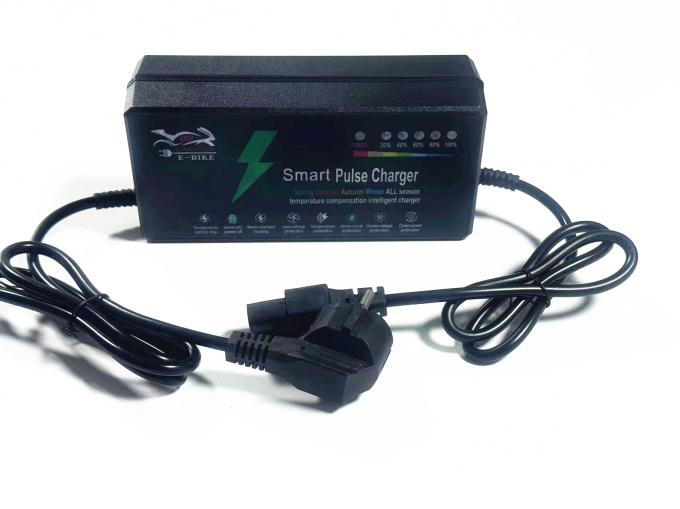 110V 220VAC Universal 48V 12ah E-Bike Battery Chargers Made of PC Fireproof Material for Versatile Charging 3
